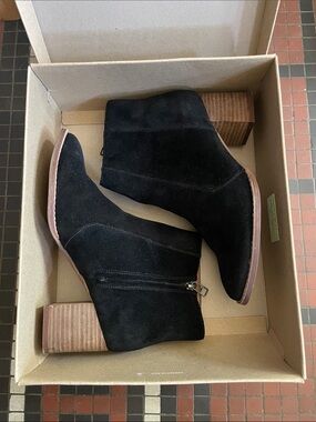 Madewell Black Suede Ankle Booties with Stacked Heel